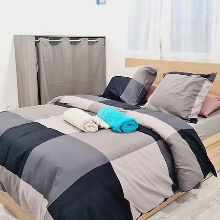 Appartement Tres Lumineux Et Calme. 세브랑 외부 사진